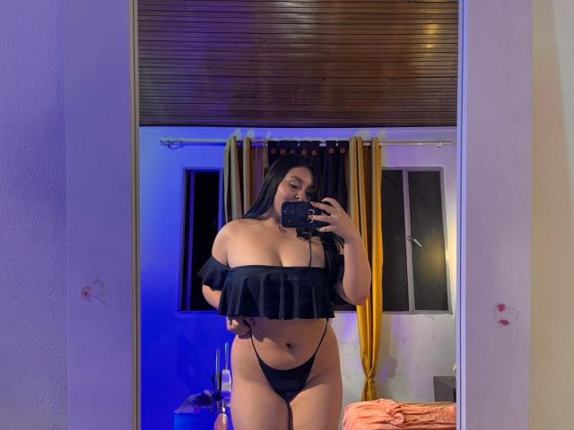 EmaJames - Camera khiêu dâm &amp; quyến rũ trực tiếp - 28509995