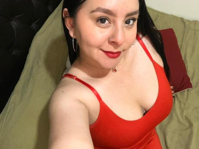 EmaJames - Sexe cam en vivo - 28510010