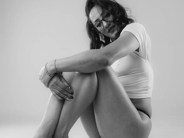 SamanthaCorine - Sexe cam en vivo - 28510157