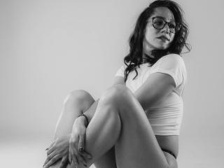 SamanthaCorine'in detaylı sayfasını gör