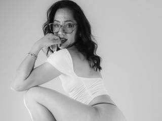 SamanthaCorine'in detaylı sayfasını gör