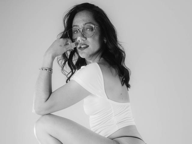 SamanthaCorine - Camera khiêu dâm &amp; quyến rũ trực tiếp - 28510190