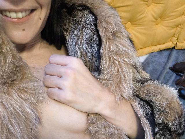 OrianaLaFrancaise - Live porn &amp; sex cam - 28510460