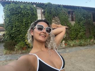 FloraSaenz'in detaylı sayfasını gör