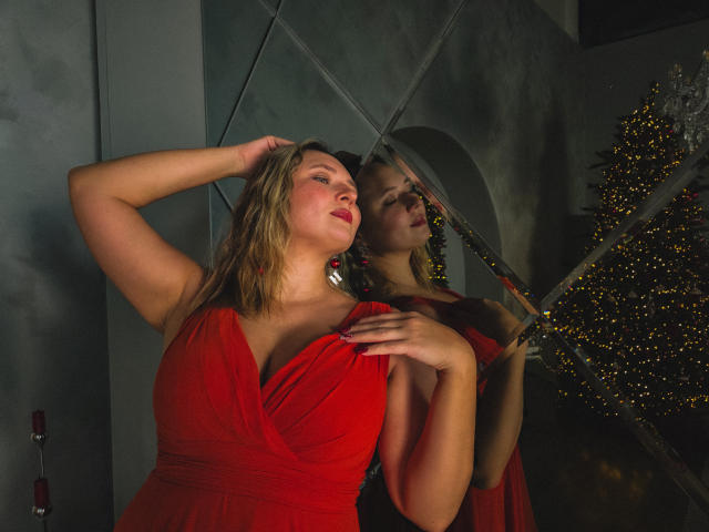 SallyVerda - Camera khiêu dâm &amp; quyến rũ trực tiếp - 28511144