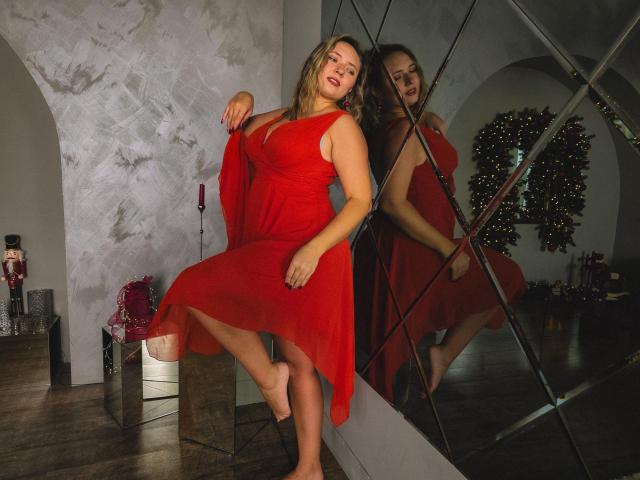 SallyVerda - сексуальная веб-камера в реальном времени - 28511159