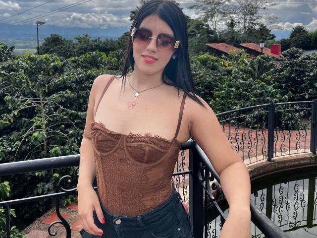 AdelleVelvet - Live porn &amp; sex cam - 28512482