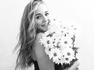 MoonBloom'in detaylı sayfasını gör