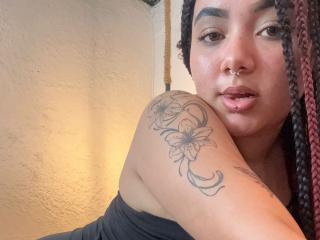 Obejrzyj kompletny profil ExoticLunaa