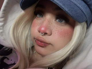 Podívejte se na podrobnou kartu AmaraKazumi