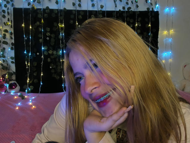 ShantalSummer - Live porn &amp; sex cam - 28514735