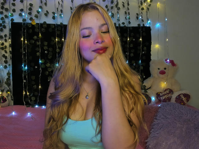 ShantalSummer - Live porn &amp; sex cam - 28514759