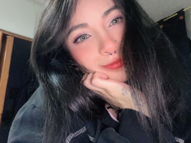 LaurenEvie69 - Live sex cam - 28515353