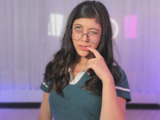 Podívejte se na podrobnou kartu CoriinneBenson