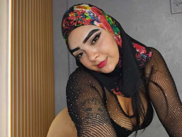 InayaKhalifa - Live porn &amp; sex cam - 28518038