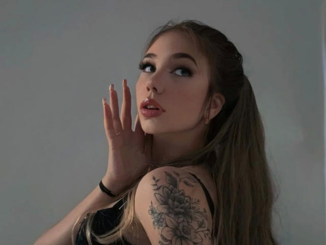 LilyLiebe-hot - Sexe cam en vivo - 28518152