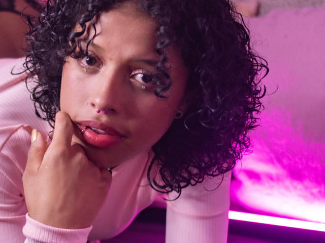 LunaKeller - Live porn &amp; sex cam - 28518386