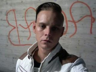 Obejrzyj kompletny profil 19yayo88-hot