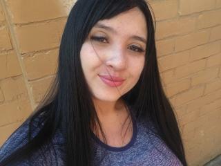 Obejrzyj kompletny profil LunaBellaHotty