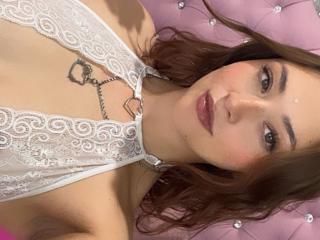 Podívejte se na podrobnou kartu SamanthaCollen