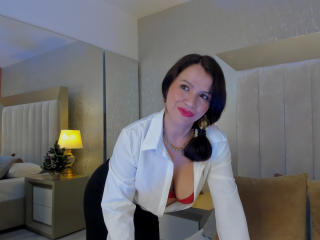 Podívejte se na podrobnou kartu CameronViviane