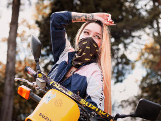 Podívejte se na podrobnou kartu MiaValentine