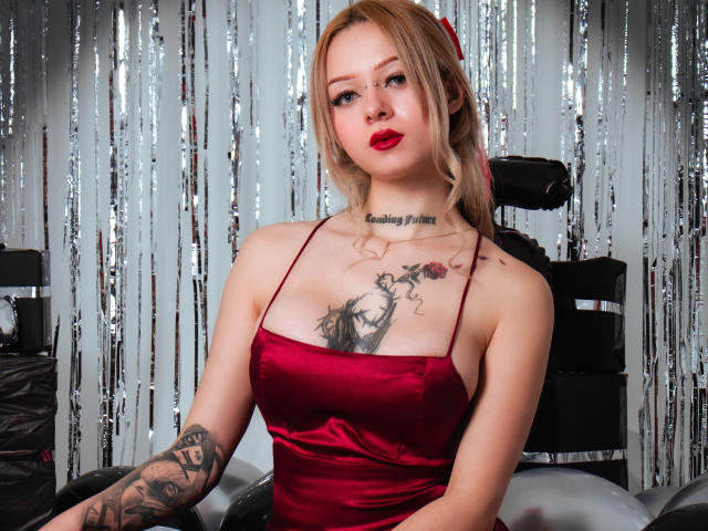 MiaValentine - Live porn &amp; sex cam - 28521581