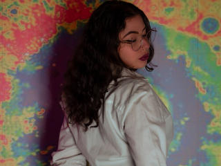 Ver la ficha detallada de VanessaClose