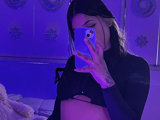 KatianPierce - Sexe cam en vivo - 28522013