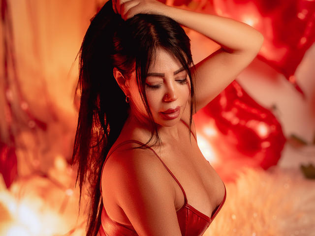 HelenHard - Live porn &amp; sex cam - 28522154