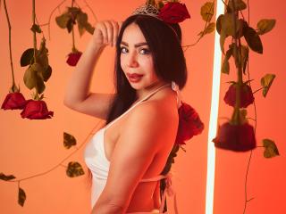 Lásd a HelenHard teljes profilját