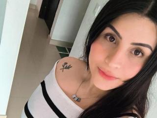 Lásd a SaraWestt teljes profilját