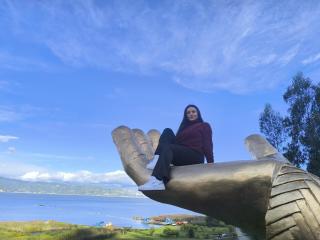 Lásd a SaraWestt teljes profilját