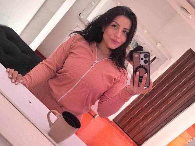 SaraWestt - Camera khiêu dâm &amp; quyến rũ trực tiếp - 28523093