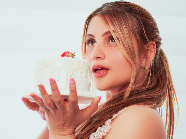 SaraWestt - Camera khiêu dâm &amp; quyến rũ trực tiếp - 28523204