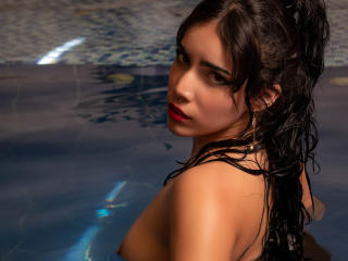 Lásd a KristtieEva teljes profilját