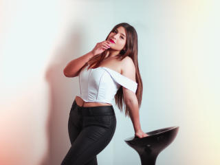 Ver la ficha detallada de SaraWestt