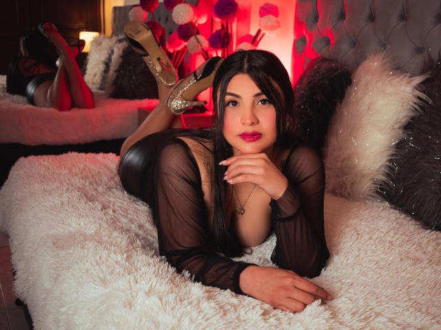 SaraWestt - Camera khiêu dâm &amp; quyến rũ trực tiếp - 28523477