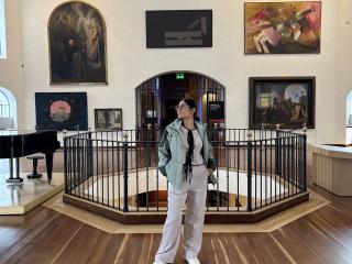 Podívejte se na podrobnou kartu LyraRaven