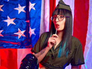 Lásd a TatsumiLee teljes profilját