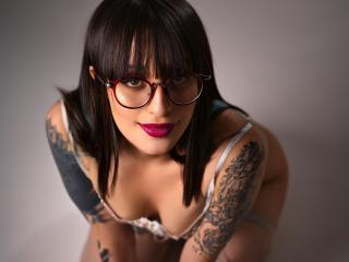 Lásd a TatsumiLee teljes profilját