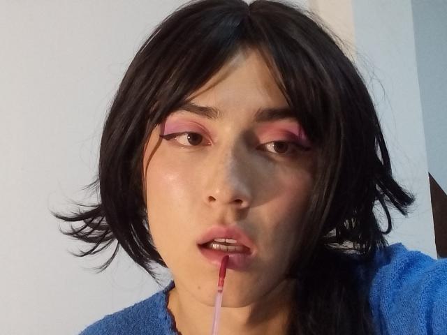 EllieCherry - Live Sex Cam - 28524602