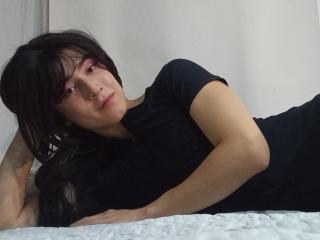 Podívejte se na podrobnou kartu EllieCherry