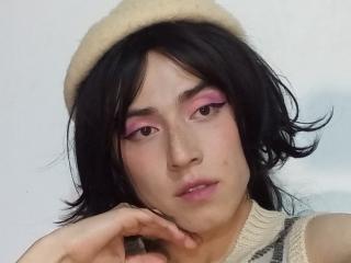 Ver la ficha detallada de EllieCherry