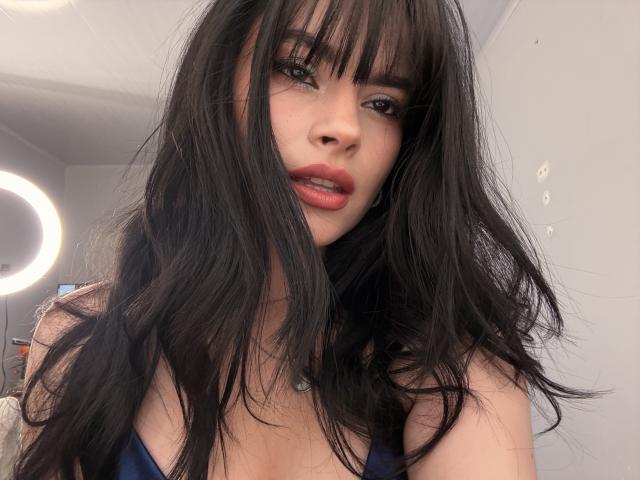 ClariceMontclair - Live porn &amp; sex cam - 28525337