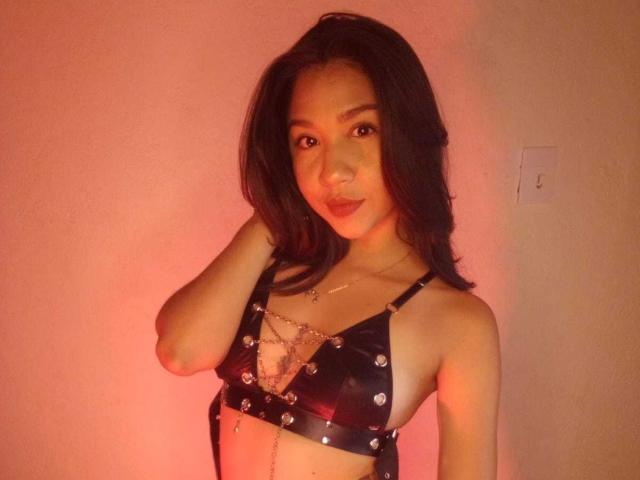 NanaMilan - Live porn &amp; sex cam - 28525721