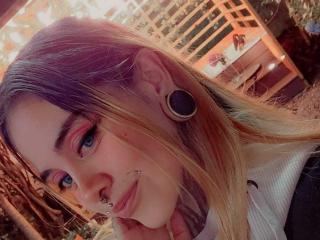 Lásd a HadeDanny teljes profilját