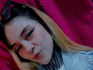 Lásd a HadeDanny teljes profilját