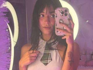 Podívejte se na podrobnou kartu LindaWatsong