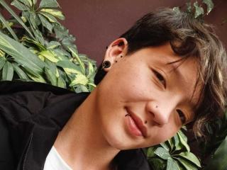 Lásd a LissyLuxe teljes profilját